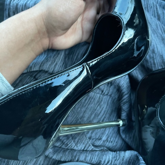 FASHIONNOVA SHOES - Picture 2 of 3